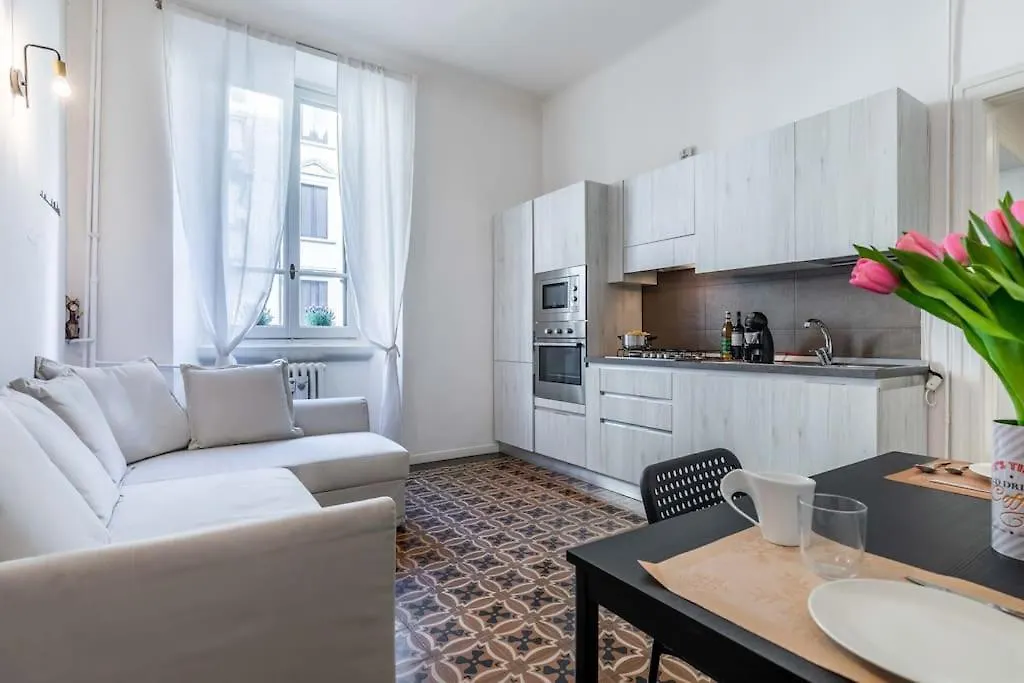 Appartamento Bilocale Zara - Stazione Centrale - Isola Design District Milaan Appartement